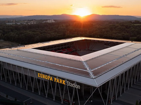 Ukończono drugi co do wielkości na świecie system fotowoltaiczny na dachu stadionu
