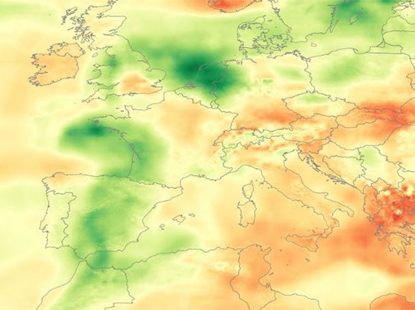 Pył saharyjski zmniejsza natężenie promieniowania w całej Europie