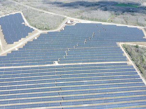 Największa elektrownia słoneczna w Serbii podłączona do sieci