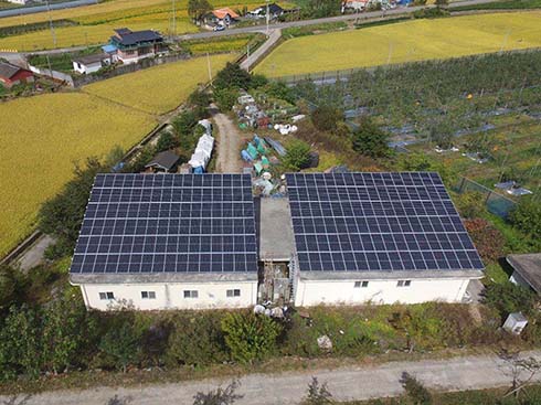Korea Południowa Obudowa systemu regałów słonecznych z płaskim dachem 68kw
